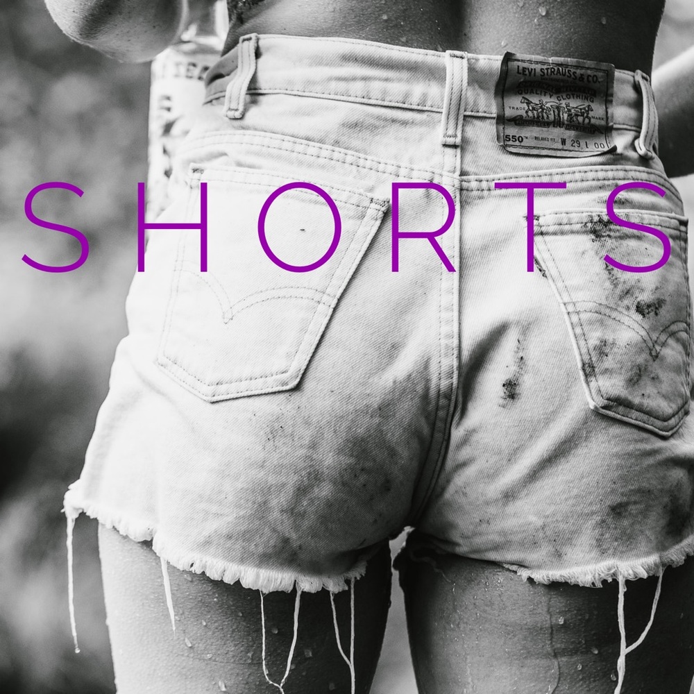 Shorts - Picture 2 of 3